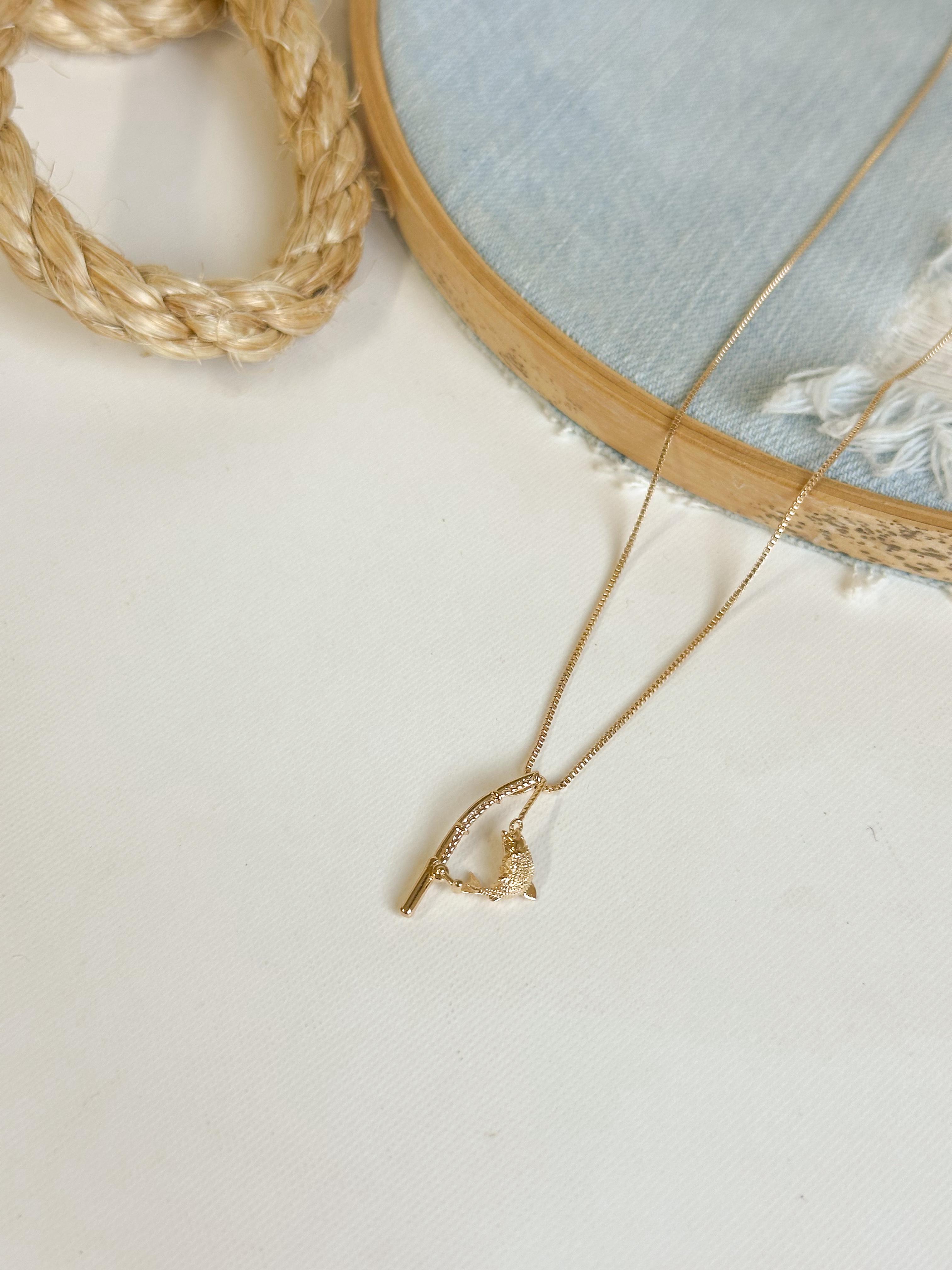 Colar Vara de Pesca