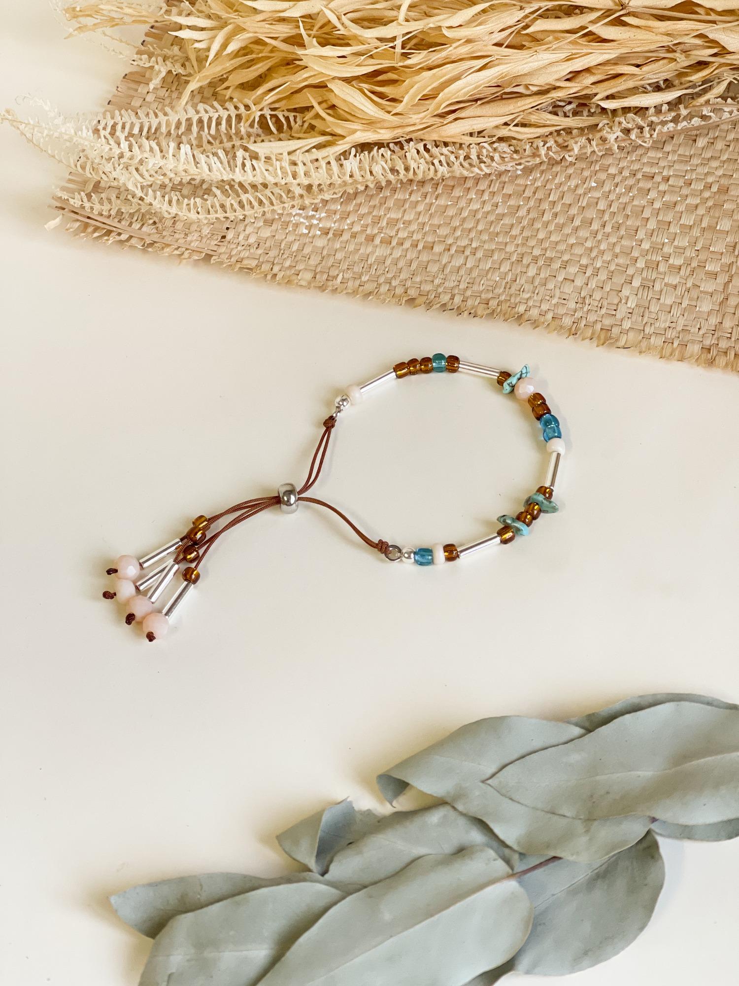 Pulseira Mix de pedras (Banho de prata)